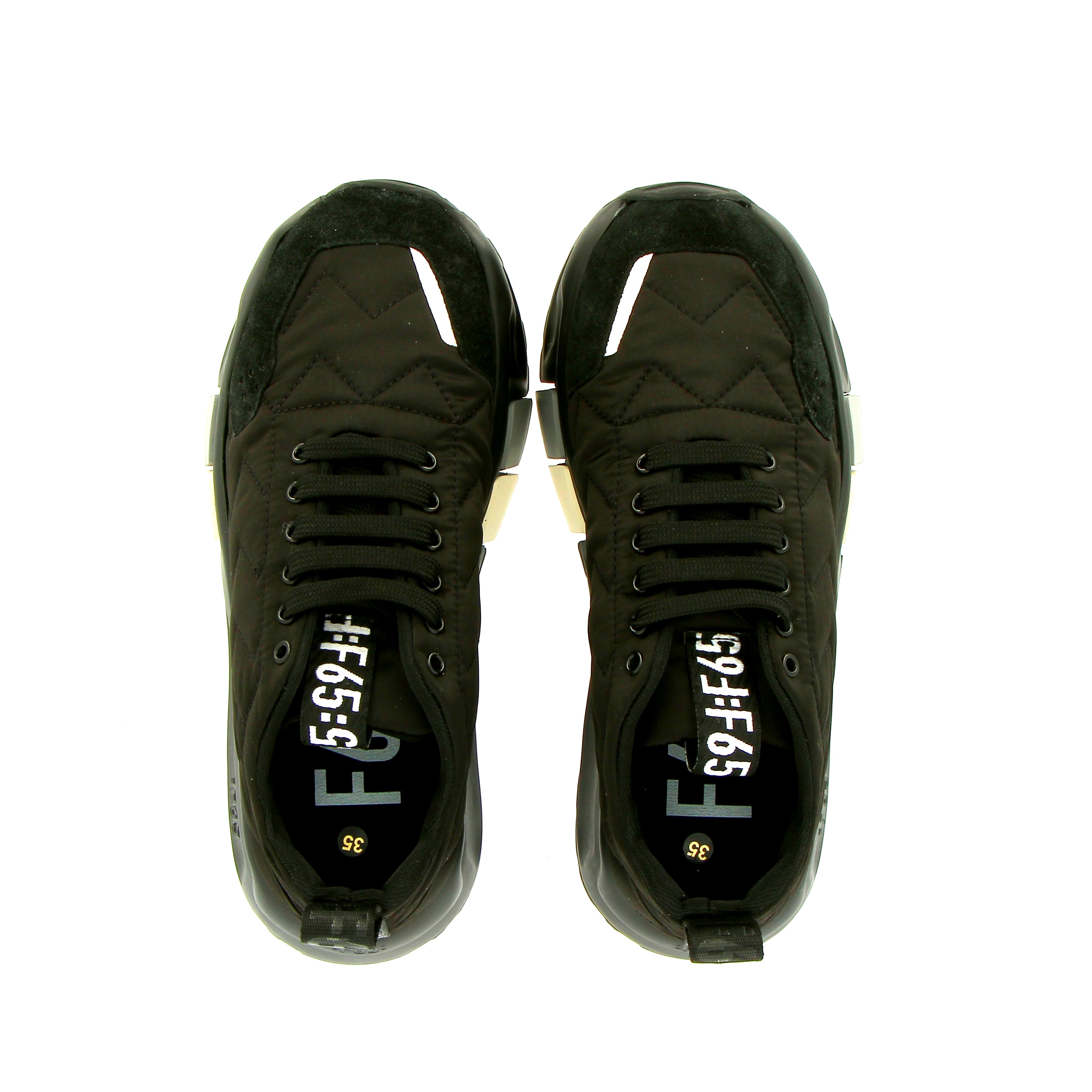 Sneaker in piumino nero suola superflex