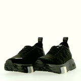 Sneaker in piumino nero suola superflex