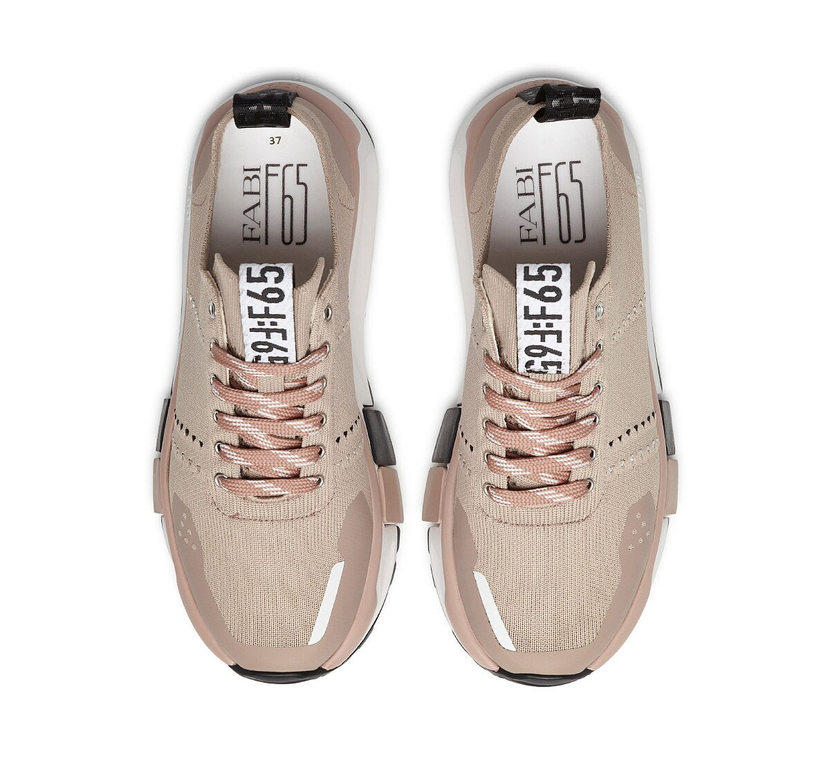 Sneaker taupe e nude con suola super light