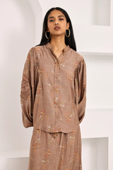 Blouse with mandarin collar and floral print