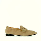 Mocassino in camoscio morbido taupe