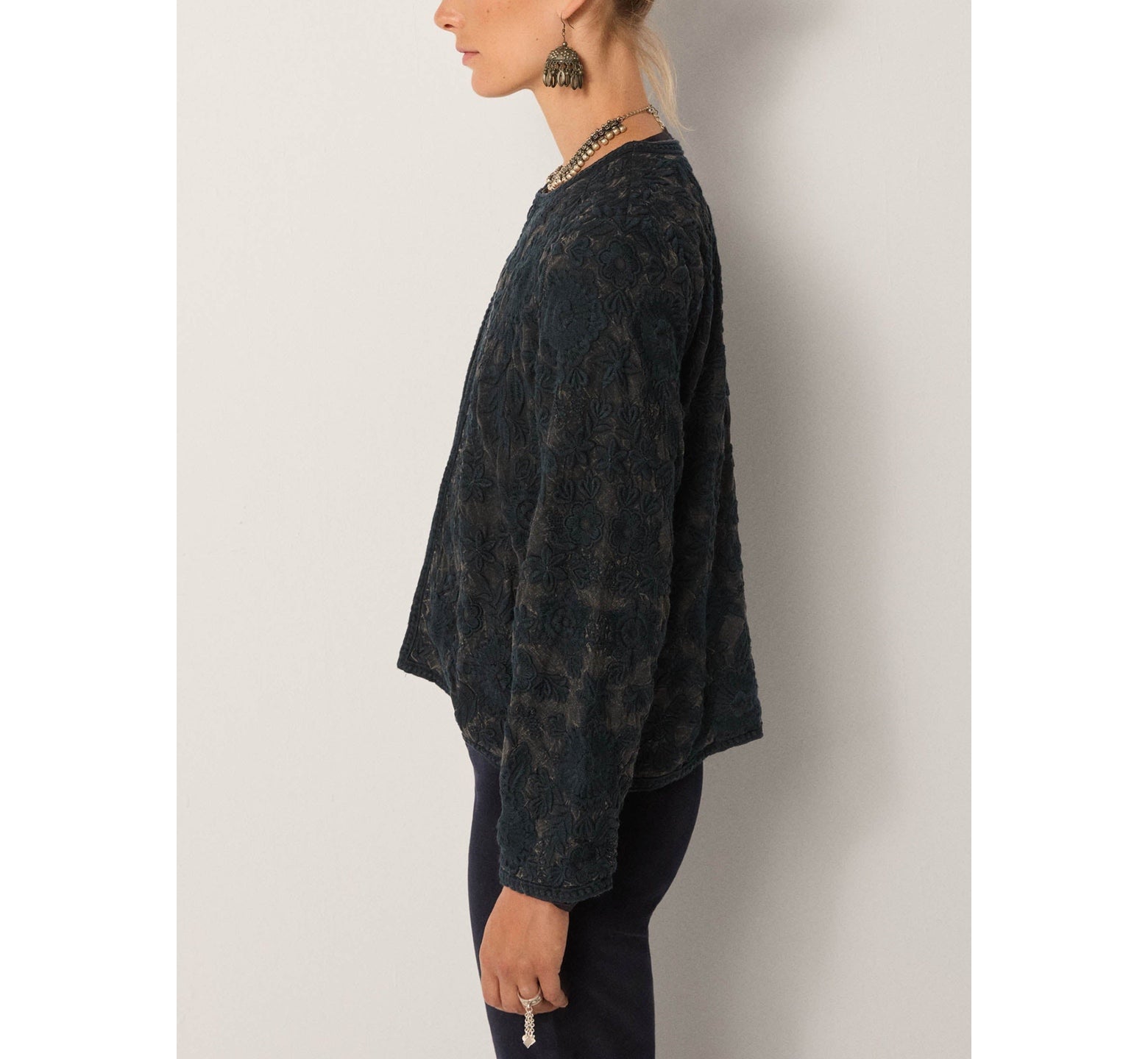Balani dark blue