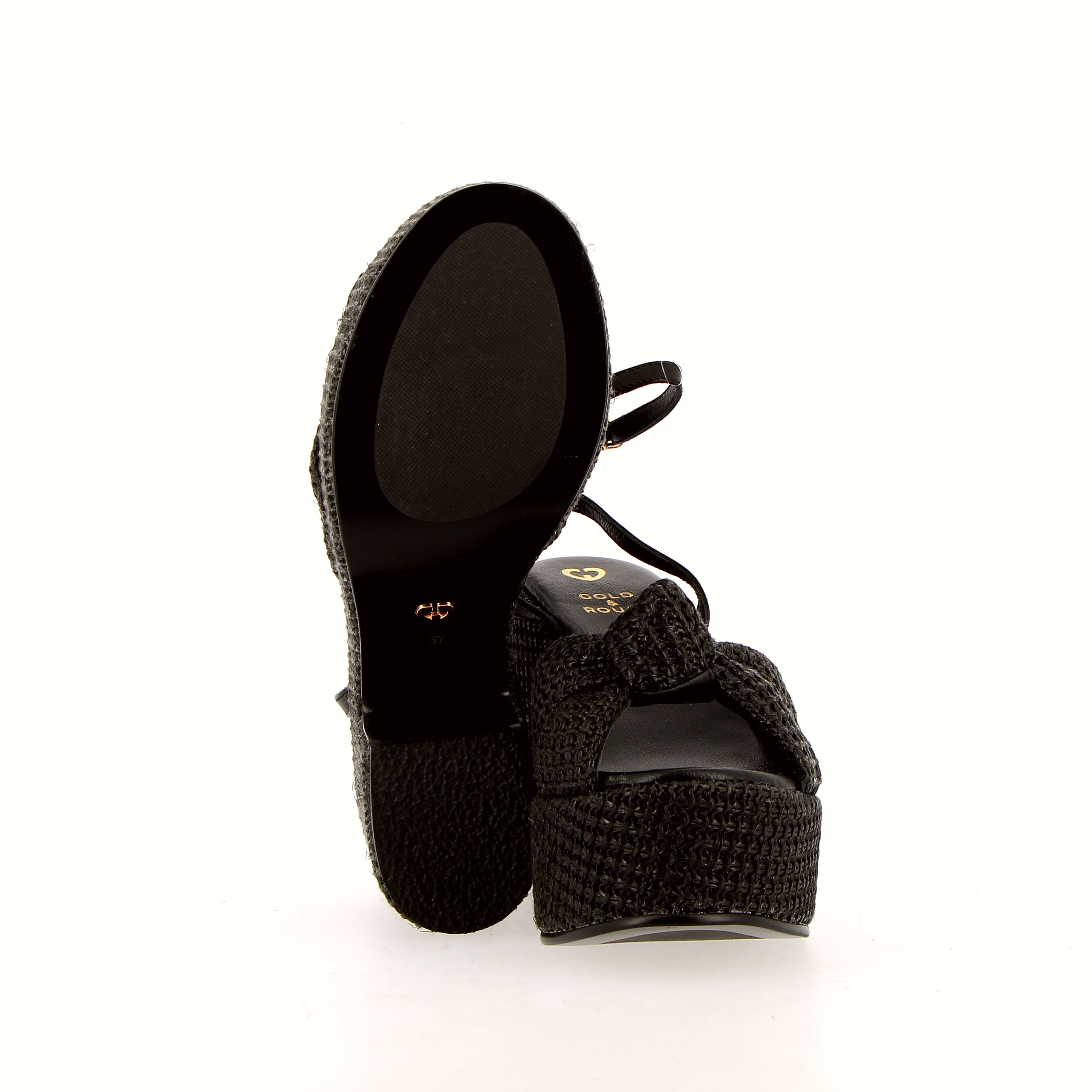 Black raffia sandal with platform