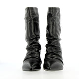 Stivaletto arricciato in pelle nera
