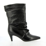 Stivaletto arricciato in pelle nera