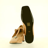 Scarpina a T in vernice nude