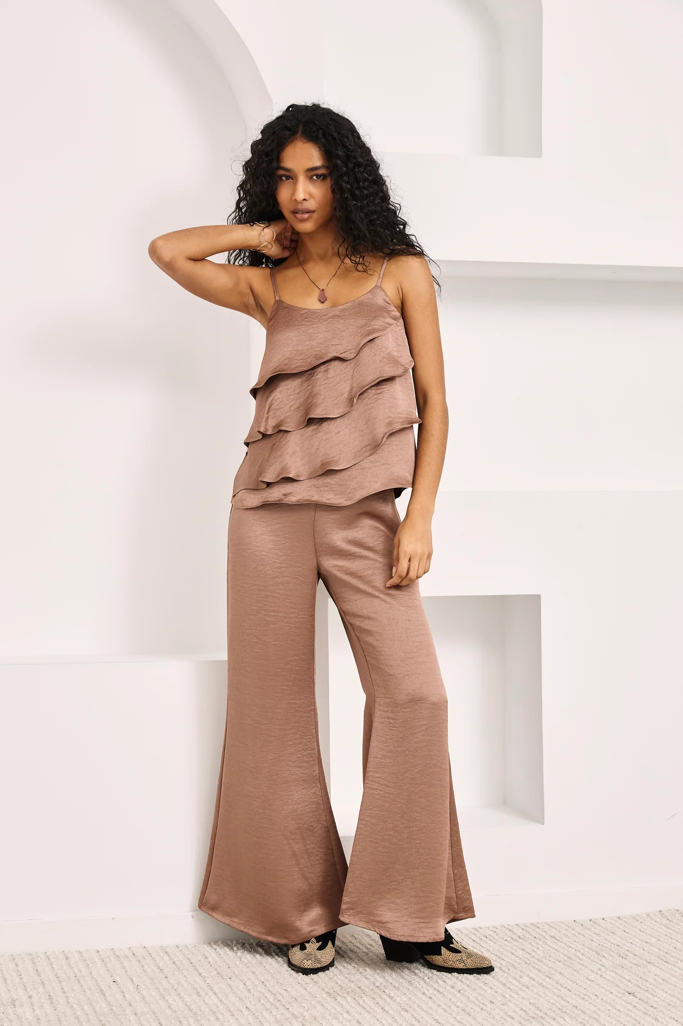 Pantaloni svasati