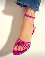 Sandalo tacco medio in pelle multireflex pink