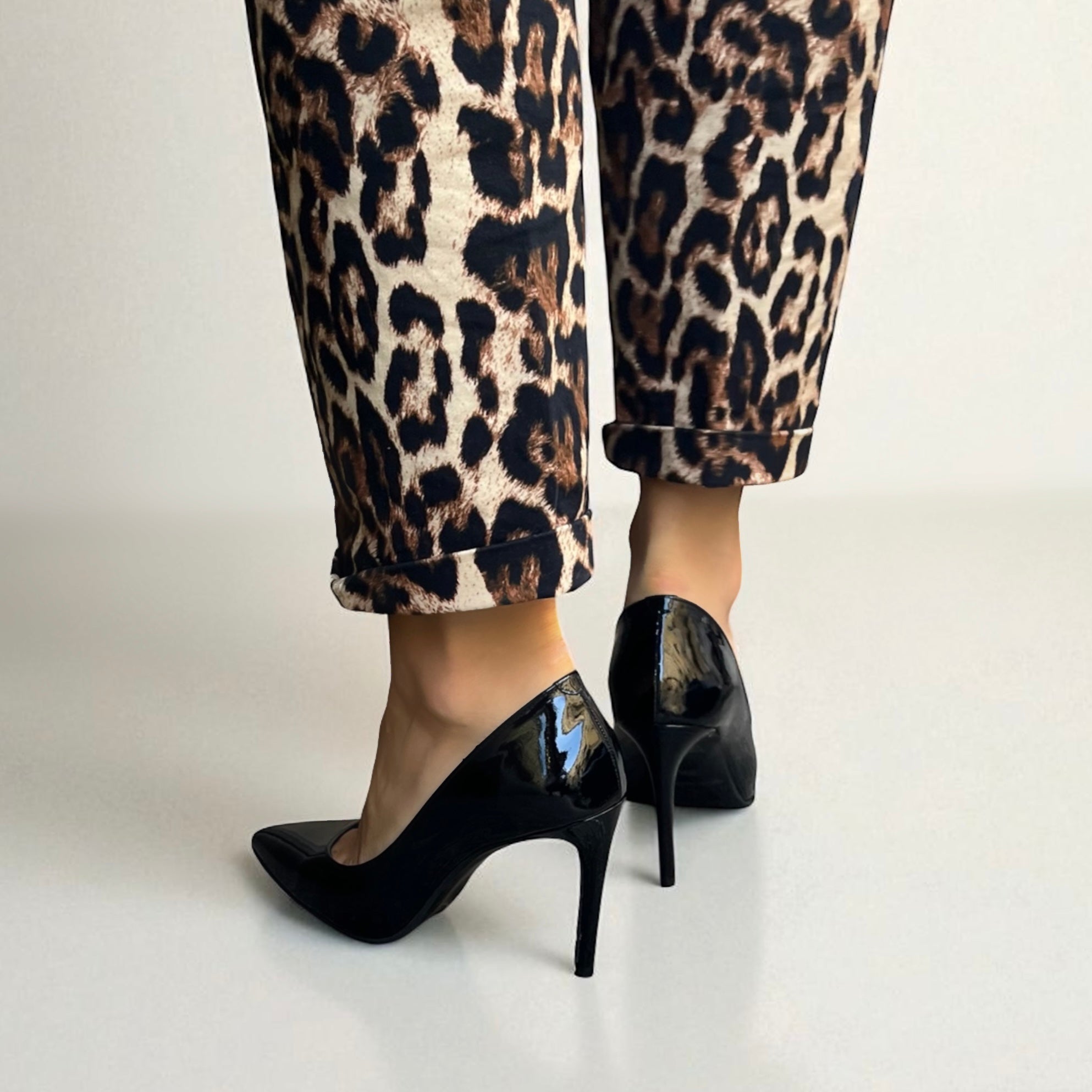 Décolleté in vernice nero tacco 10