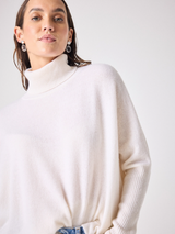 Maglione collo alto Margareth in cashmere ecru