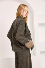 Giacca jacquard con polsini in velluto