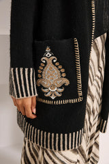 Cardigan nero con motivo paisley ricamato