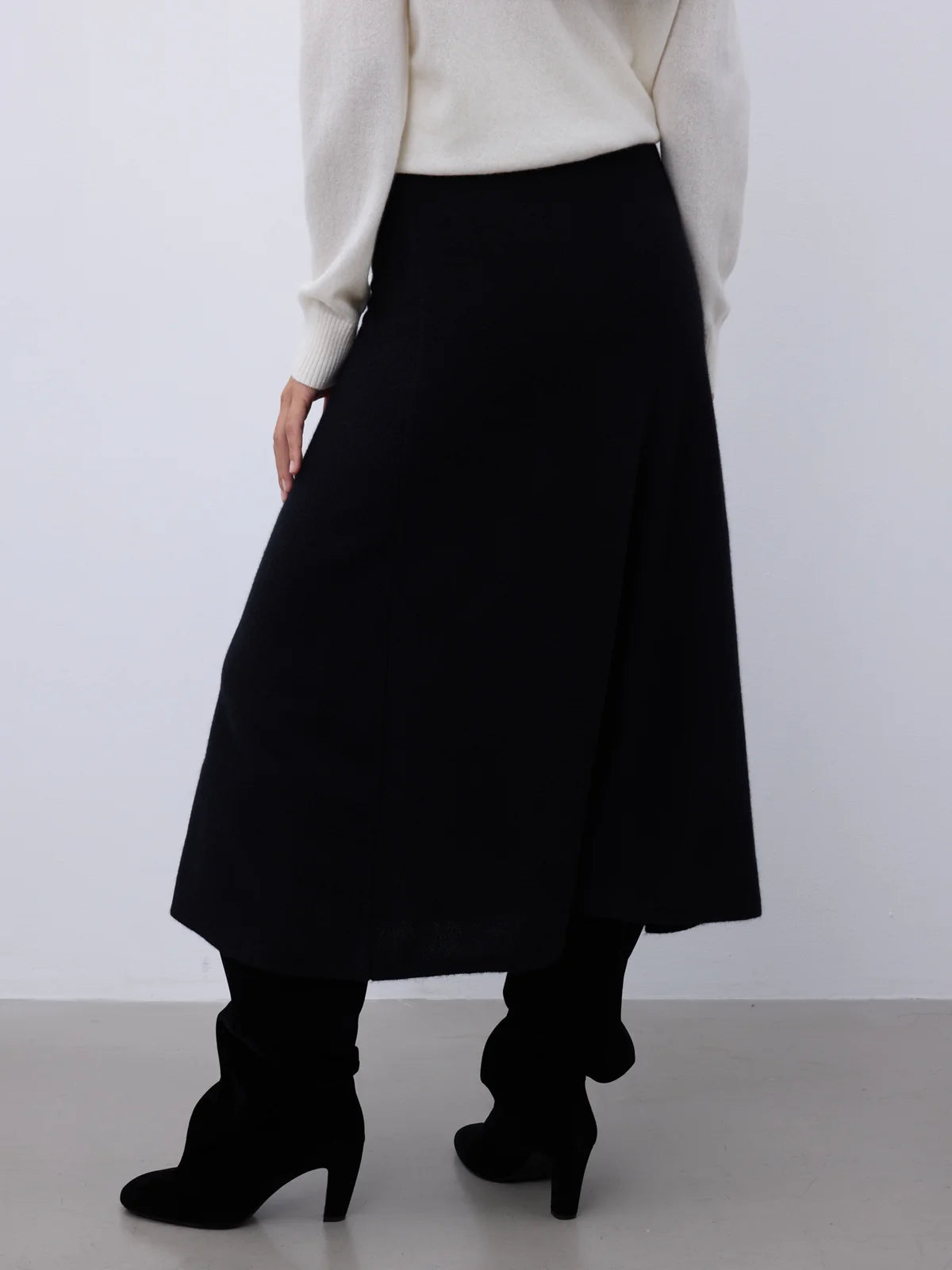 Juiper gonna in cashmere nero