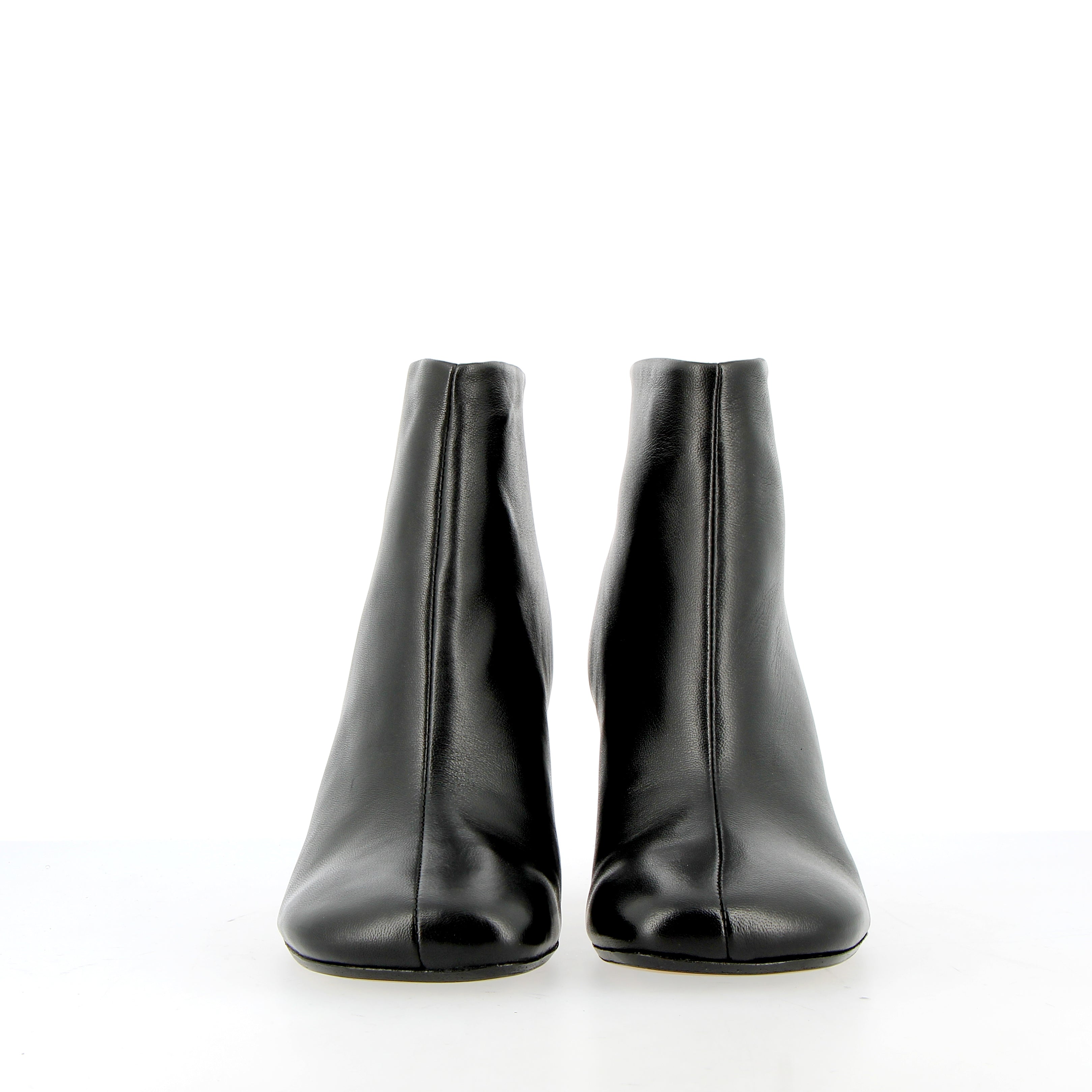 Stivaletto nero in pelle forma a piede