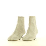 Stivaletto in camoscio ghiaccio tacco basso
