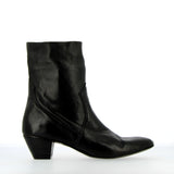 Mid-height ankle boot in soft black leather