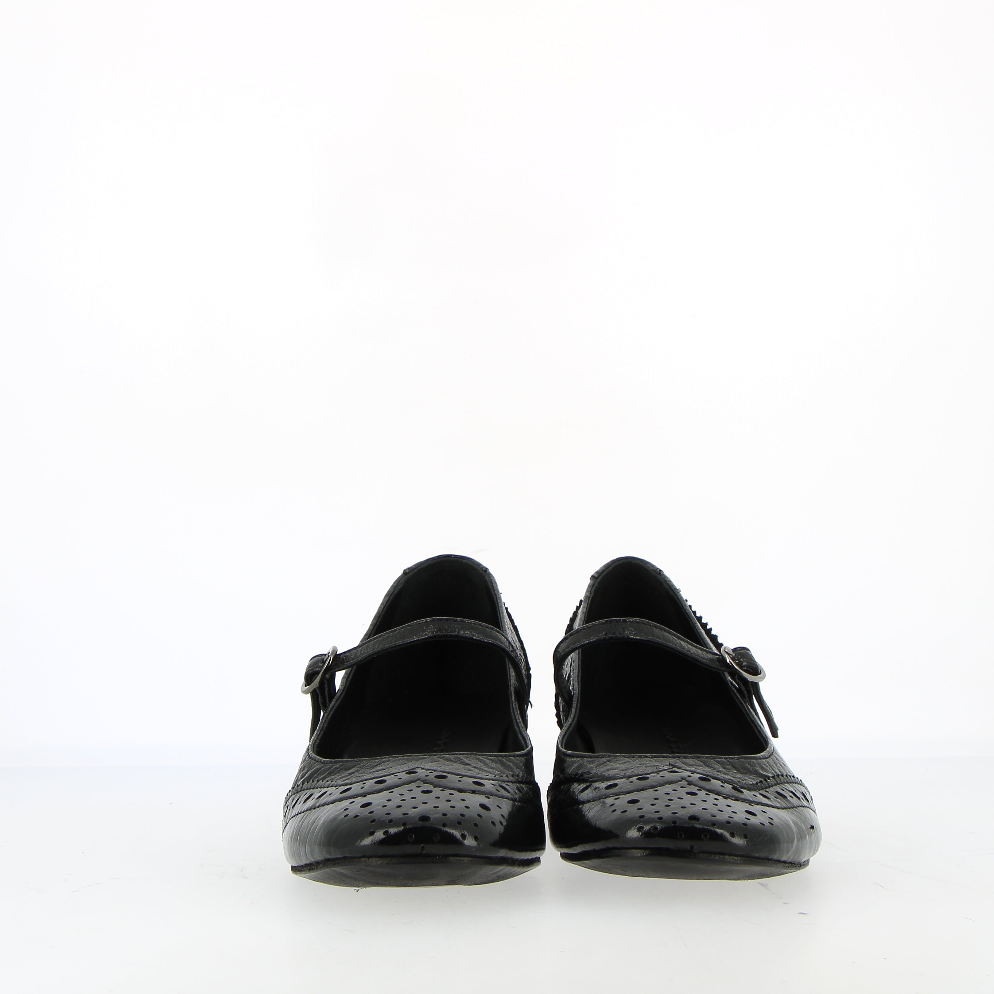 Ballerina bassa morbida in pelle vernice nera con cinturino