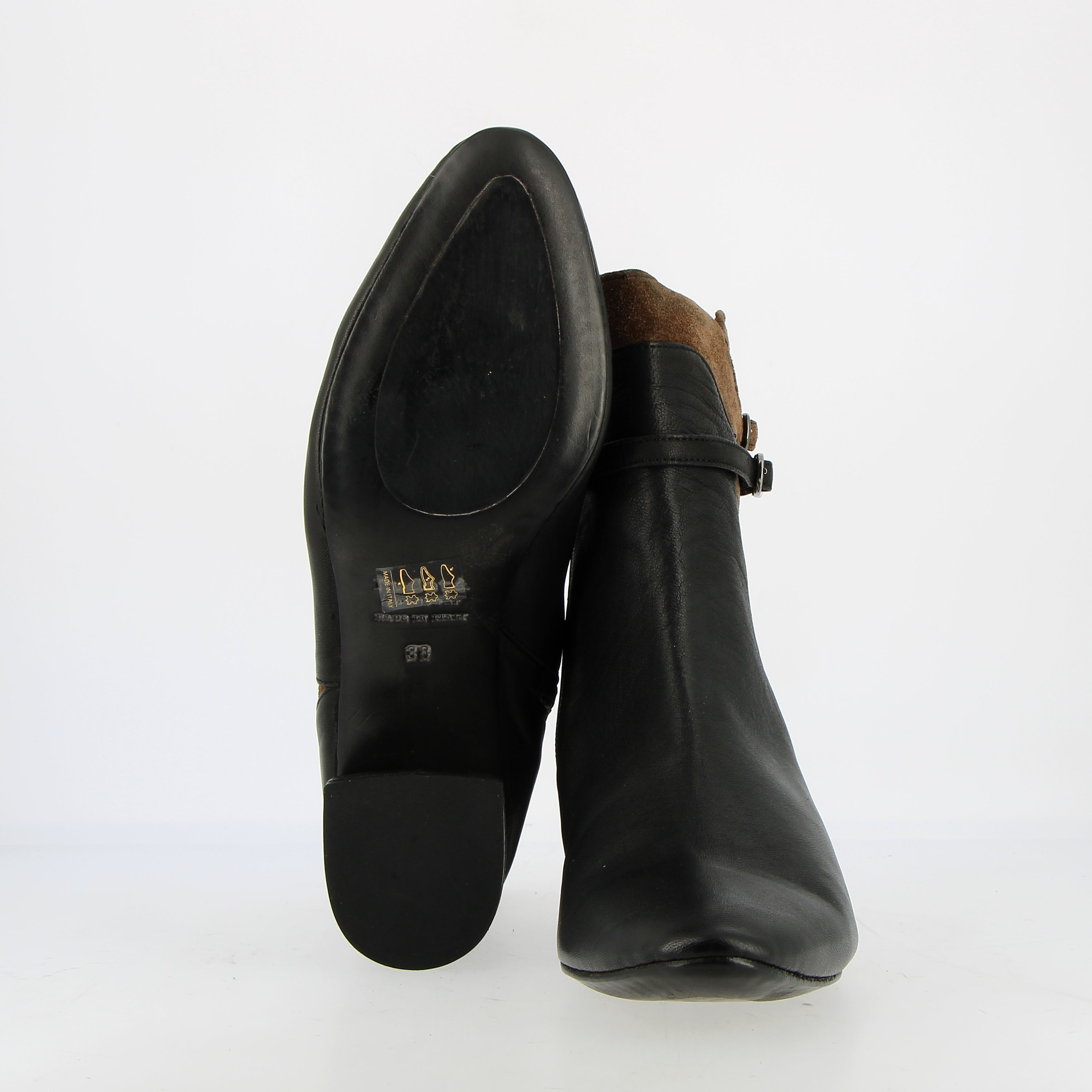 Stivaletto zippato in pelle e camoscio nero marrone
