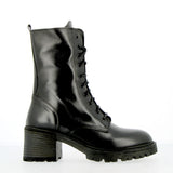 Combat boot in shiny black calfskin