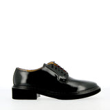 Navy style lace-up shoe in black calfskin