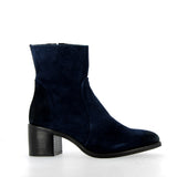 Smooth ocean blue suede Texan ankle boot