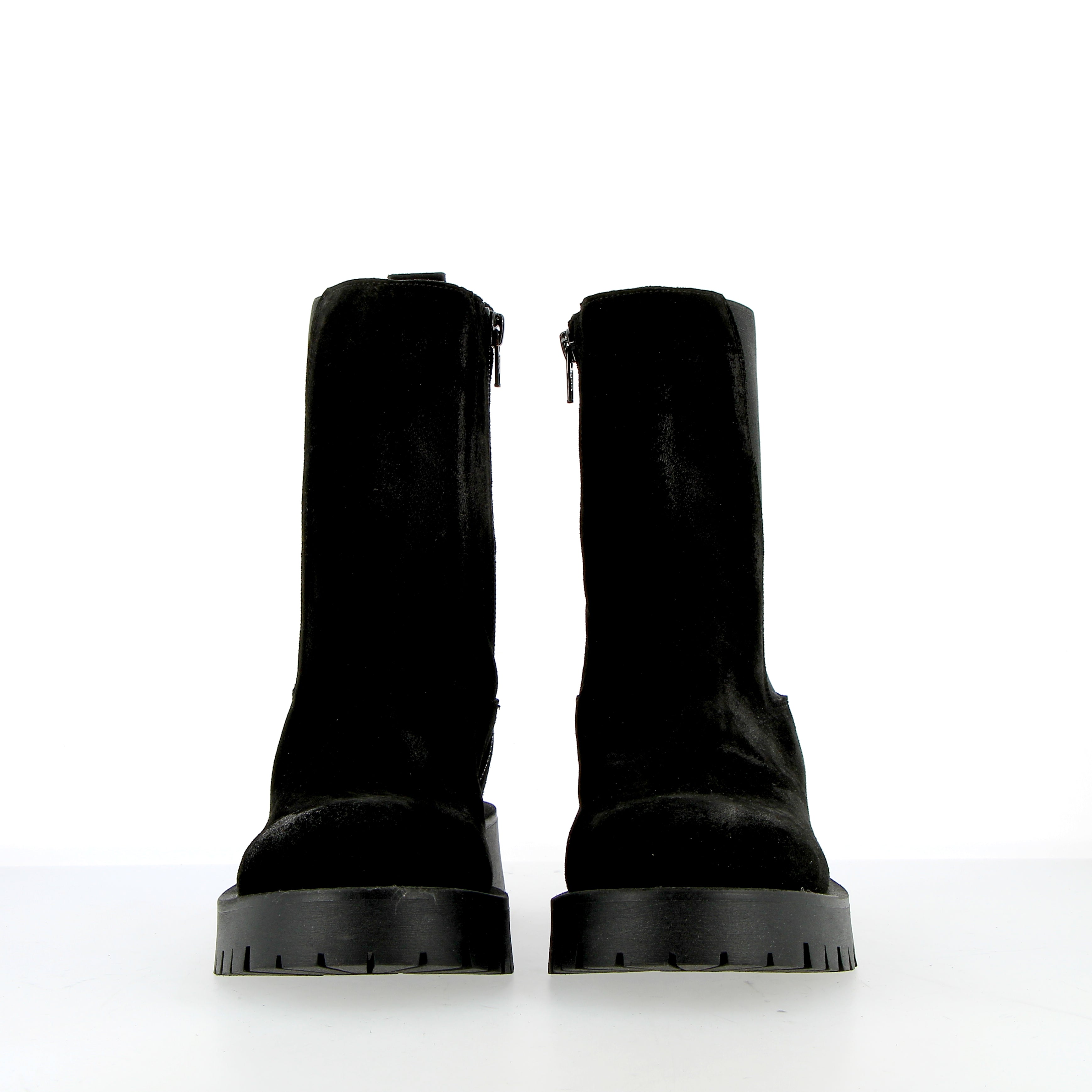 Chelsea boot nero in pelle scamosciata trattata vintage