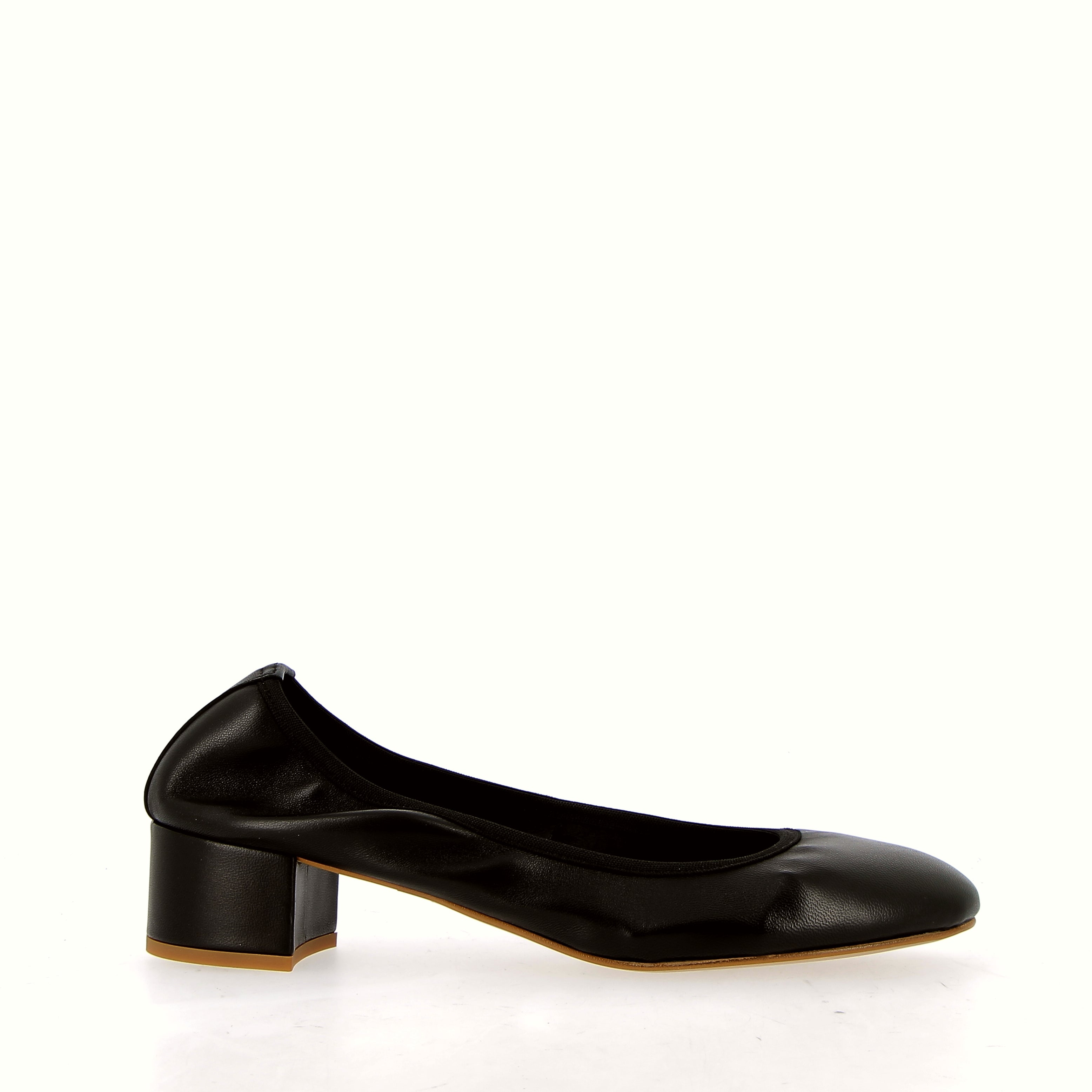Pucker pump ballerina in nappa nera sfoderata