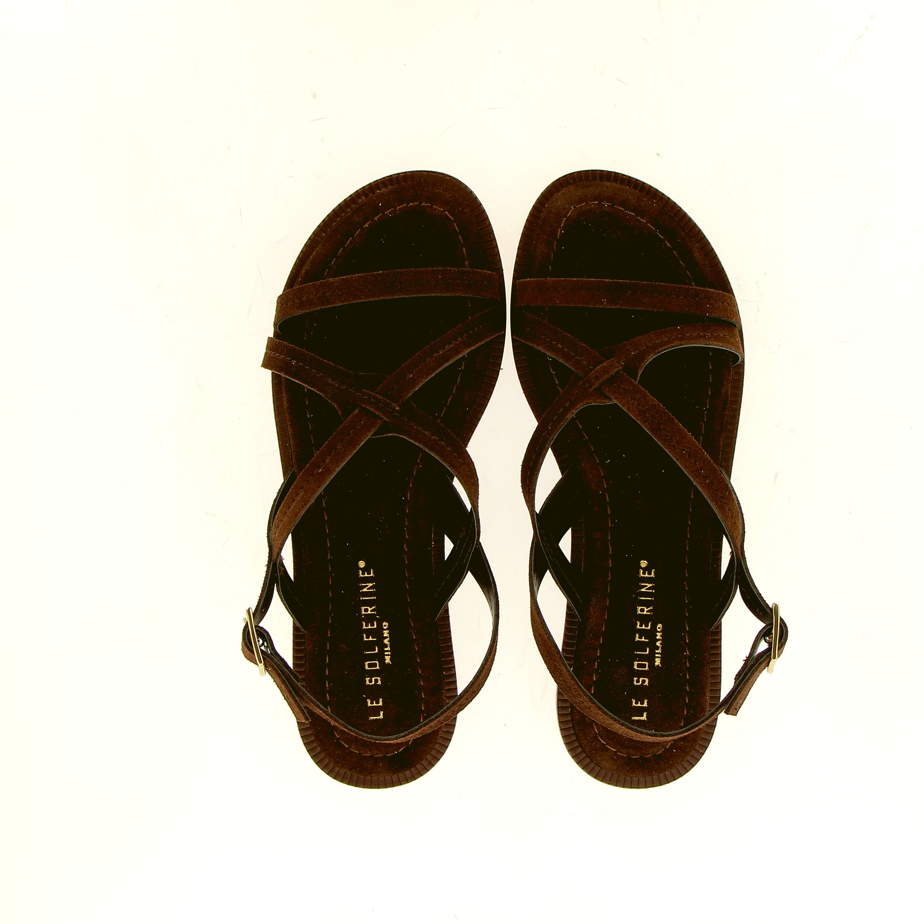 Sandalo basso in camoscio testa di moro a cinturini