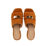 Sandalo camoscio cuoio slip on con fibbia