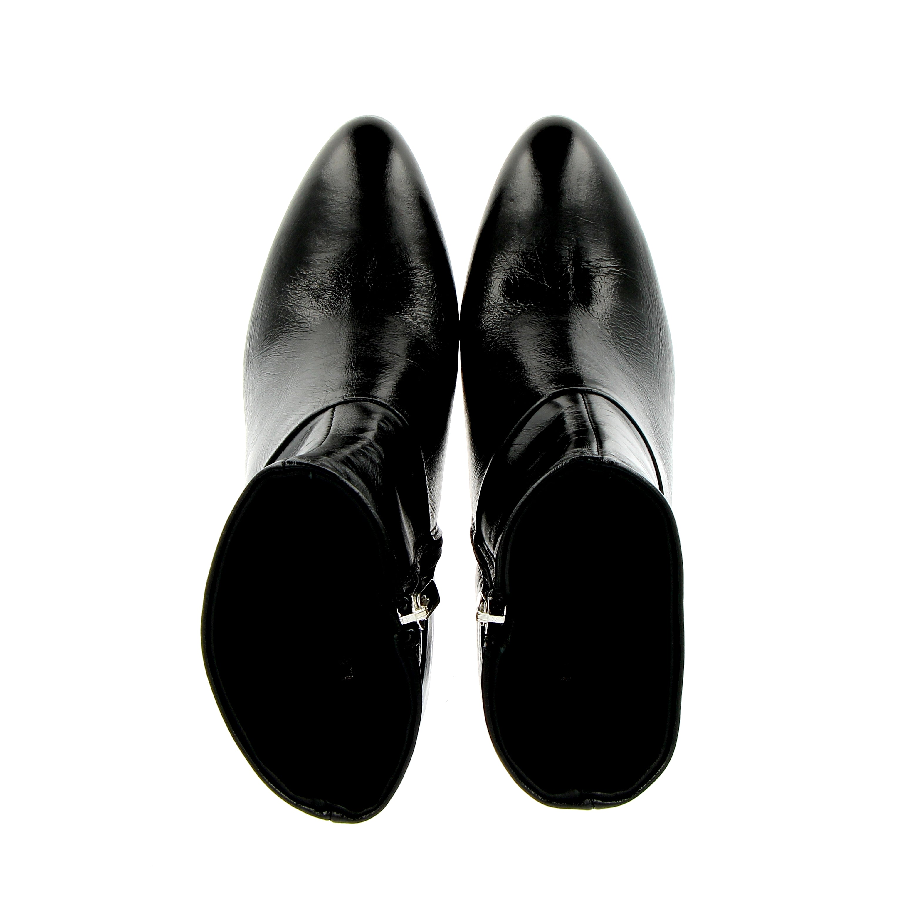 Stivaletto zippato su tacco in pelle lucida nera