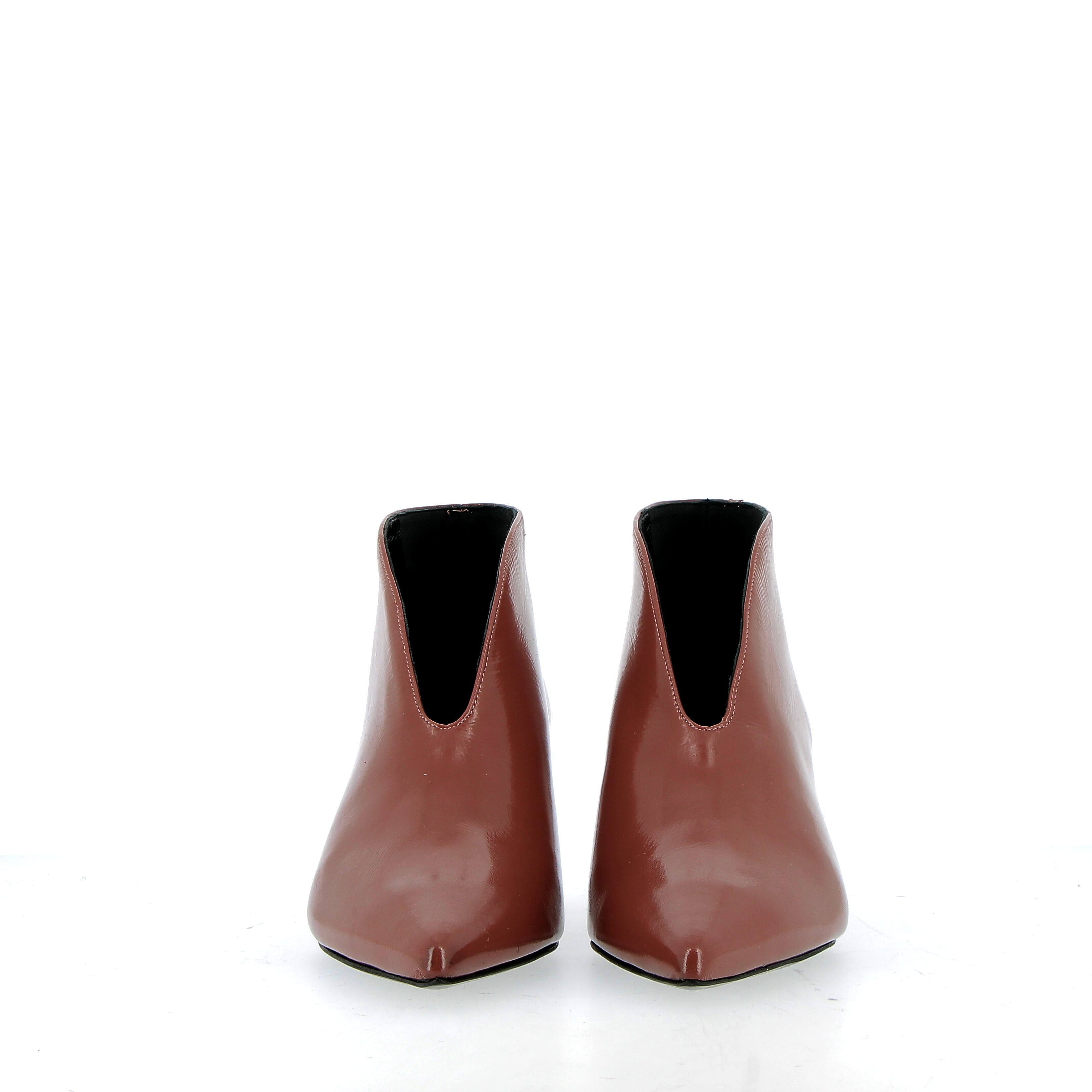 Ankle-length in brick-colored Verlux fabric.