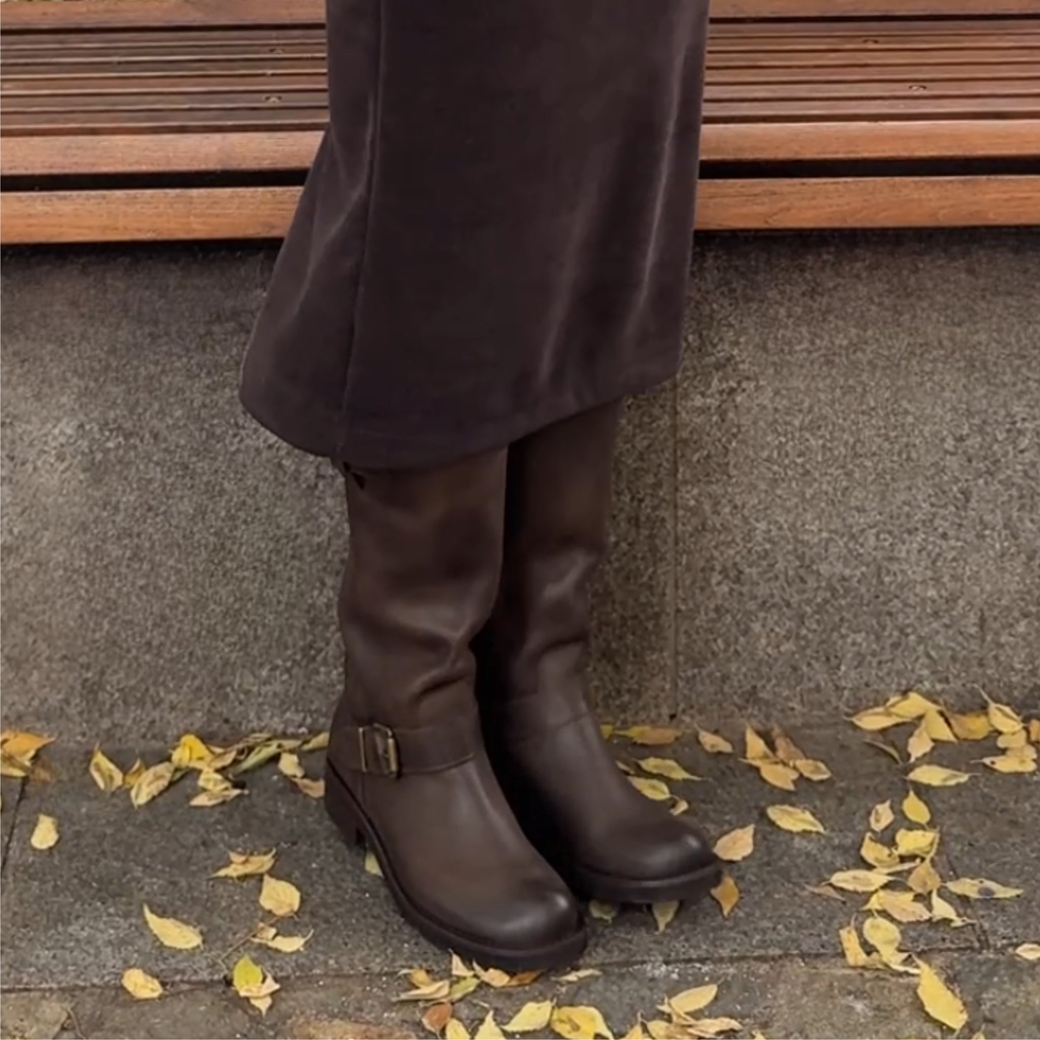 Stivale Biker alto in pelle testa di moro