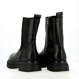 Black calfskin Chelsea boot with zipper