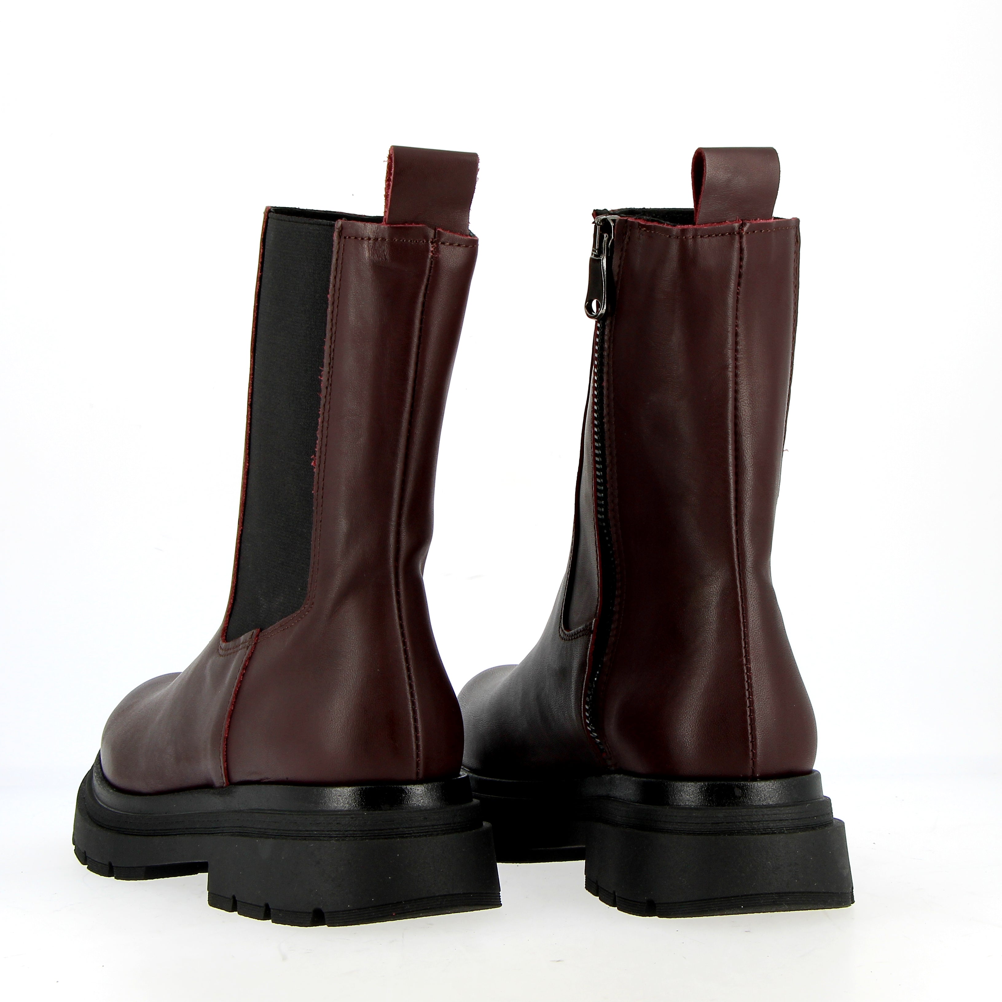 Chelsea boot in vitello bordeaux con cerniera