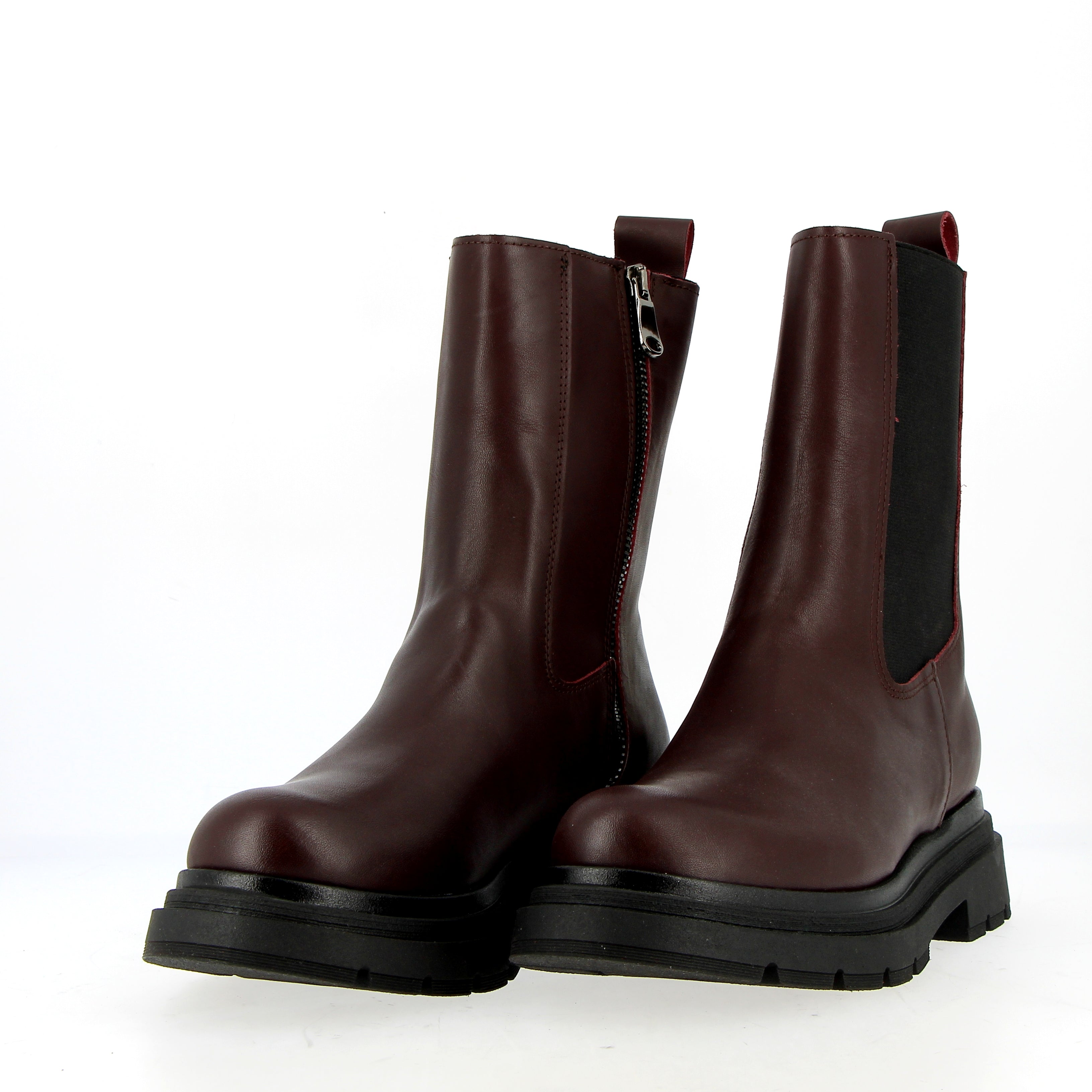 Chelsea boot in vitello bordeaux con cerniera