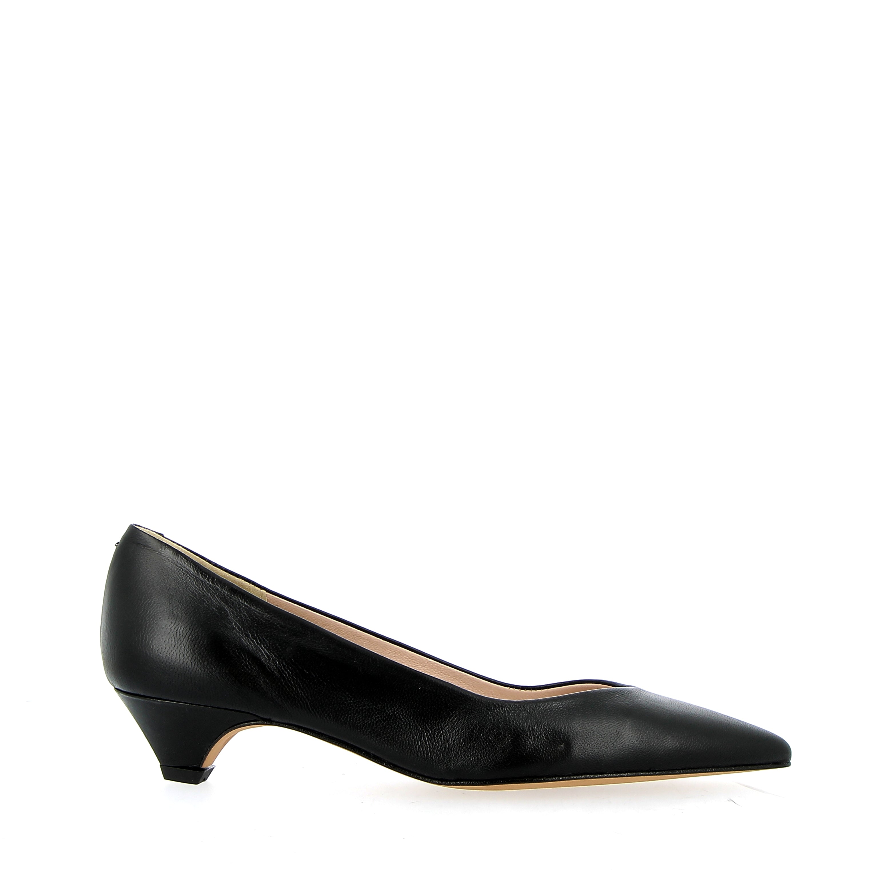 Unlined décolleté in soft black nappa