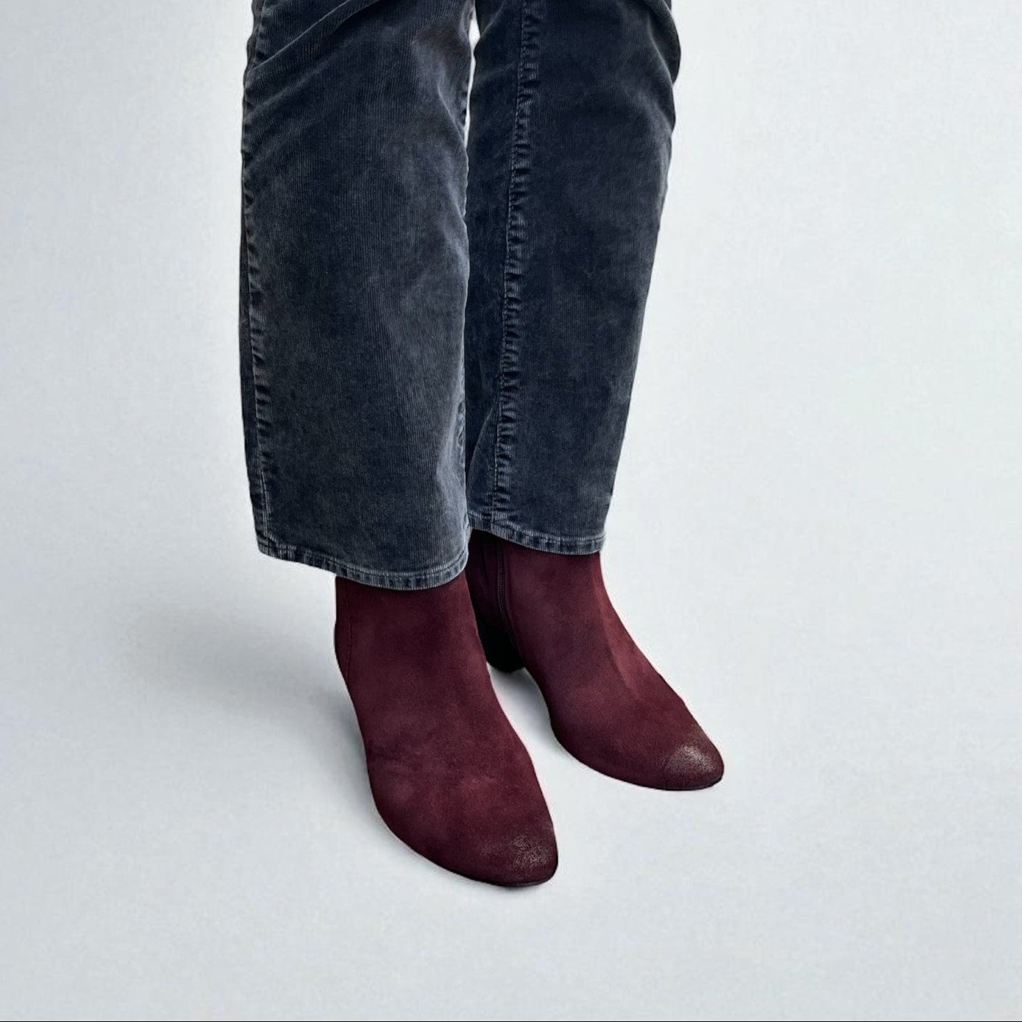 Stivaletto scamosciato burgundy