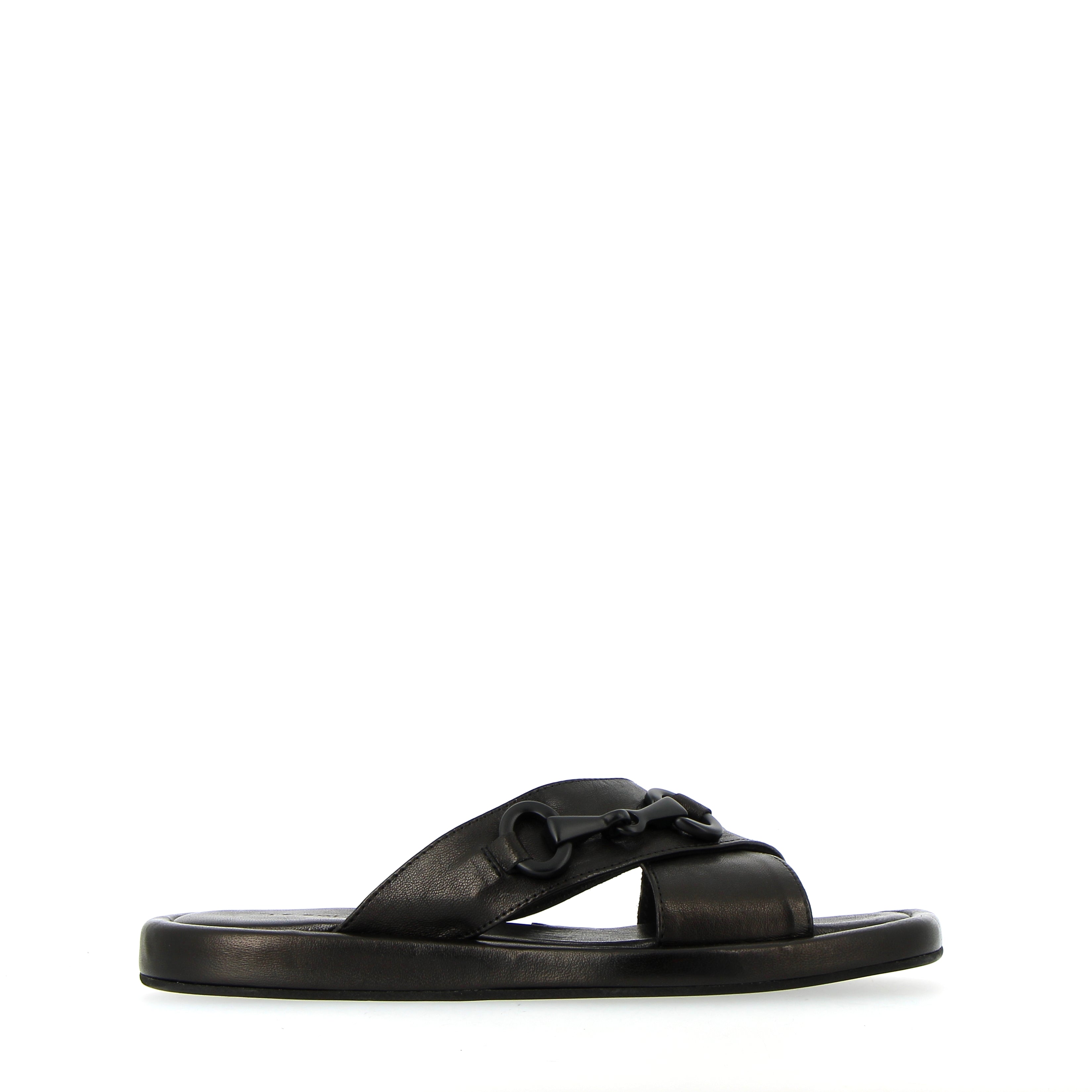 Black sandal with buckle accessory