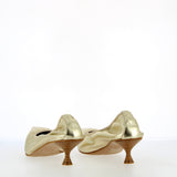 Pucker pump in pelle platino sfoderato