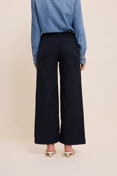 Lucia Crop Wide navy blue trousers