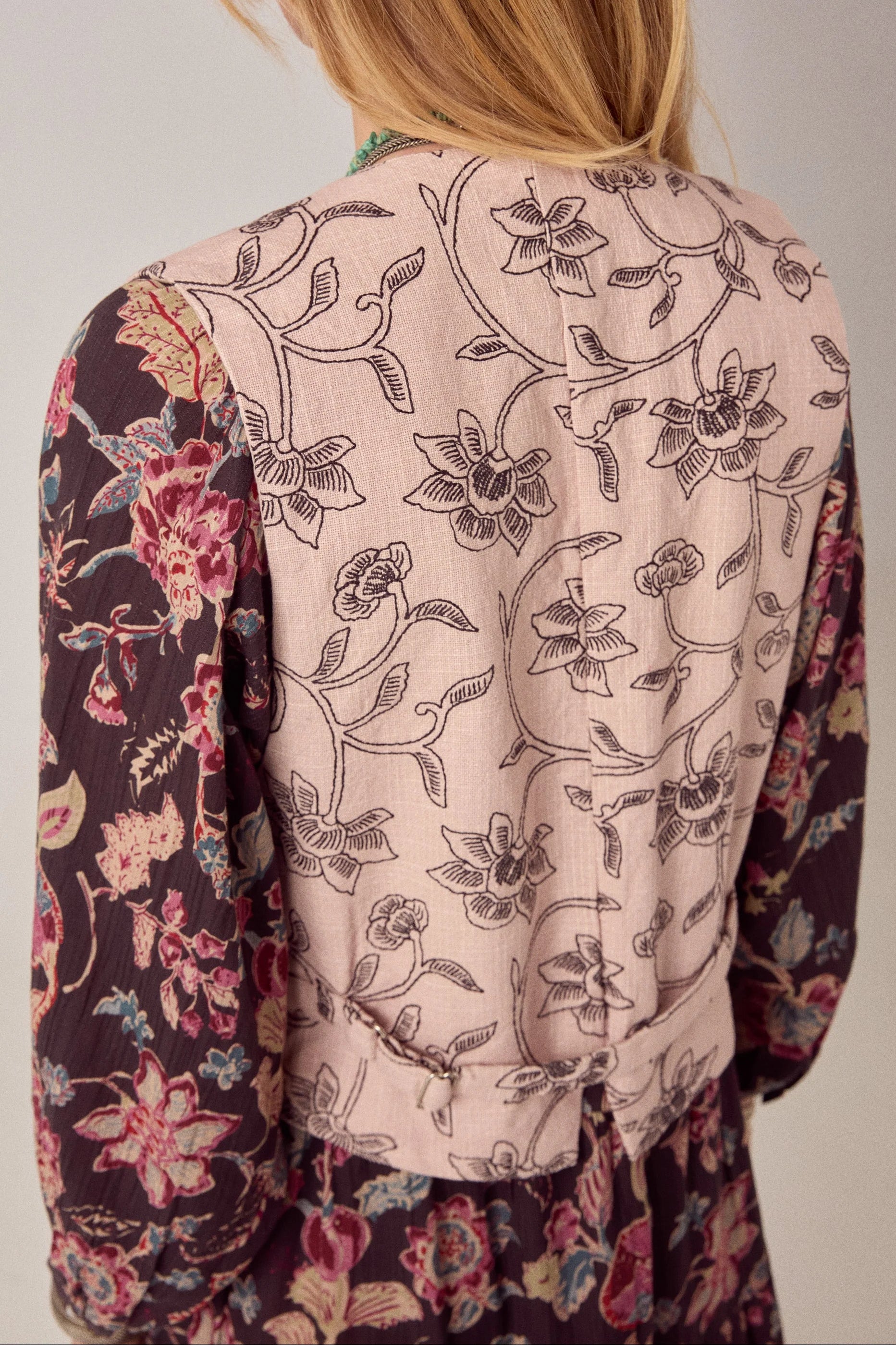 Yamato Vest Hanami Pinku