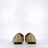 Pointed toe in beige glove nappa leather