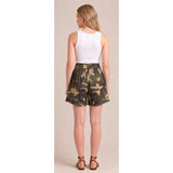 Short Mimetico con Cintura e Risvolto