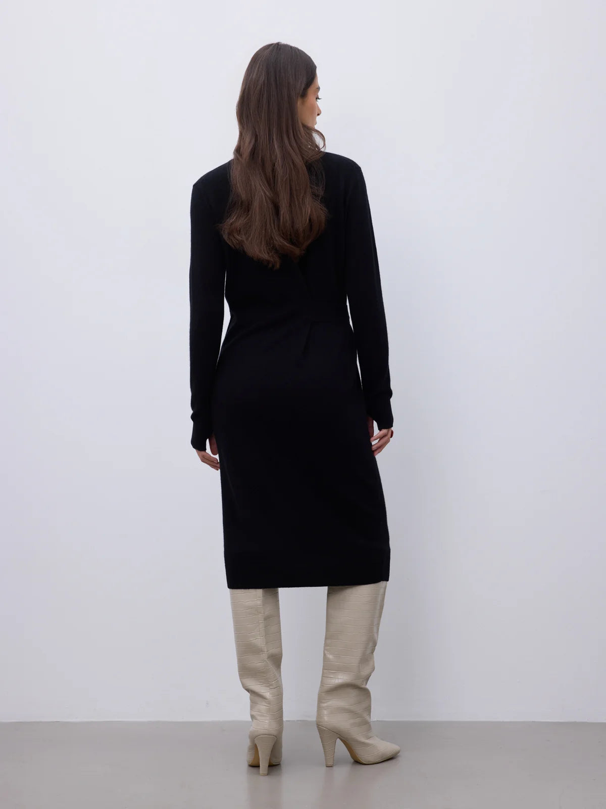 Romy abito in cashmere nero