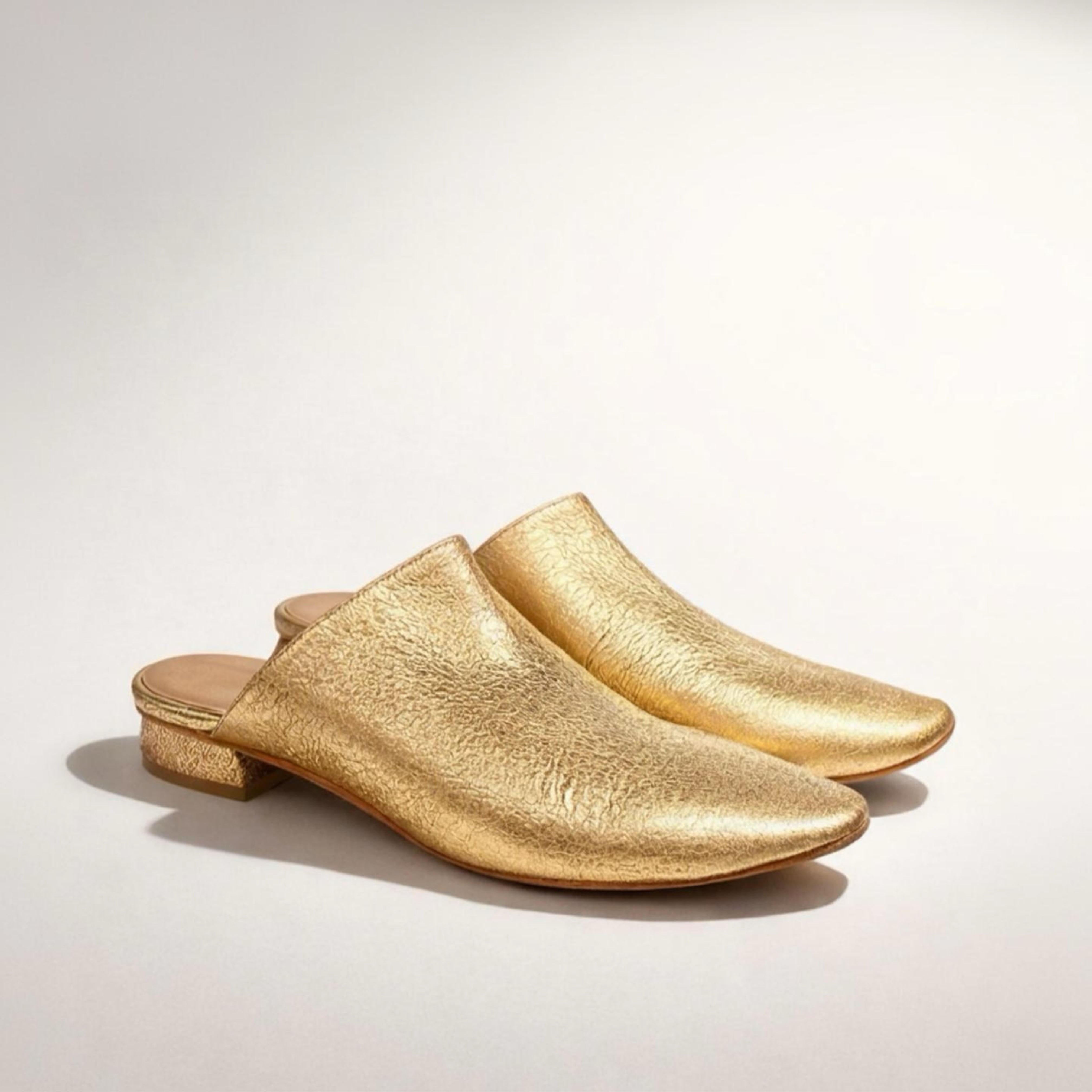 Sabot in morbida pelle oro anticato