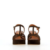 Brown suede sandal with raw cut and platform