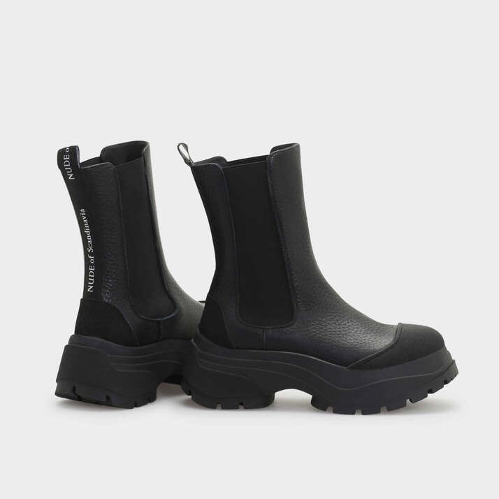 Stivaletto doppio elastico nero con suola gomma   | 36 | 37 | 38 | 41 |