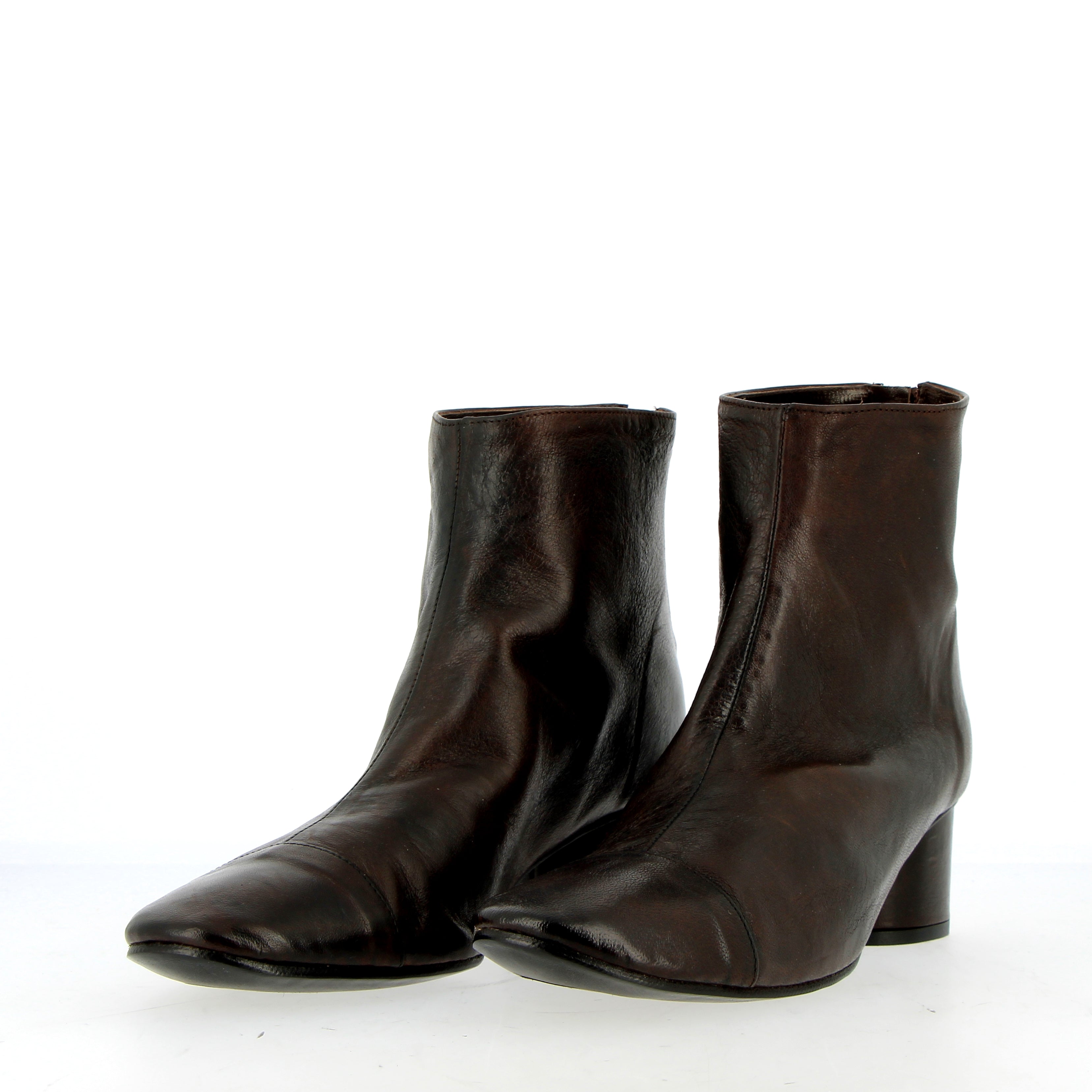 Stivaletto in morbida pelle da guanto marrone espresso