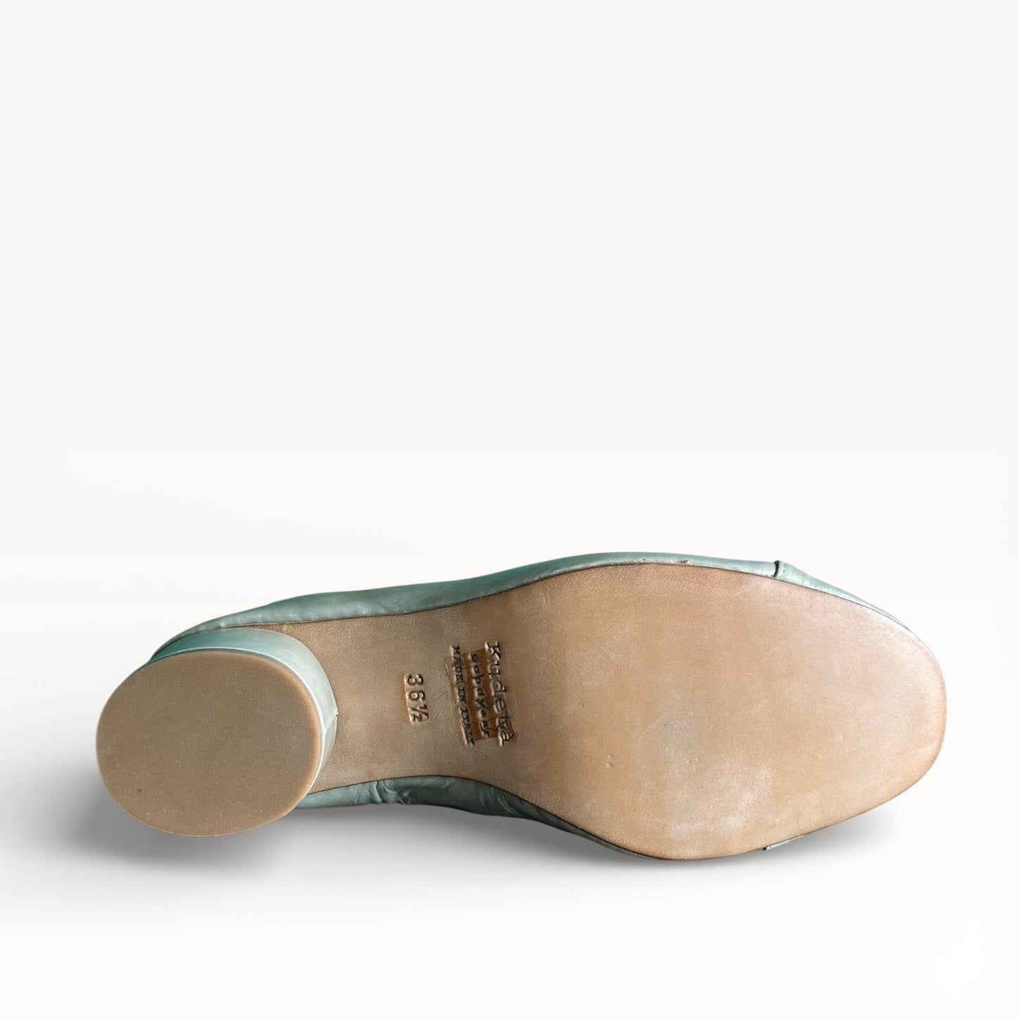 Stivaletto in morbida vernice pelle salvia