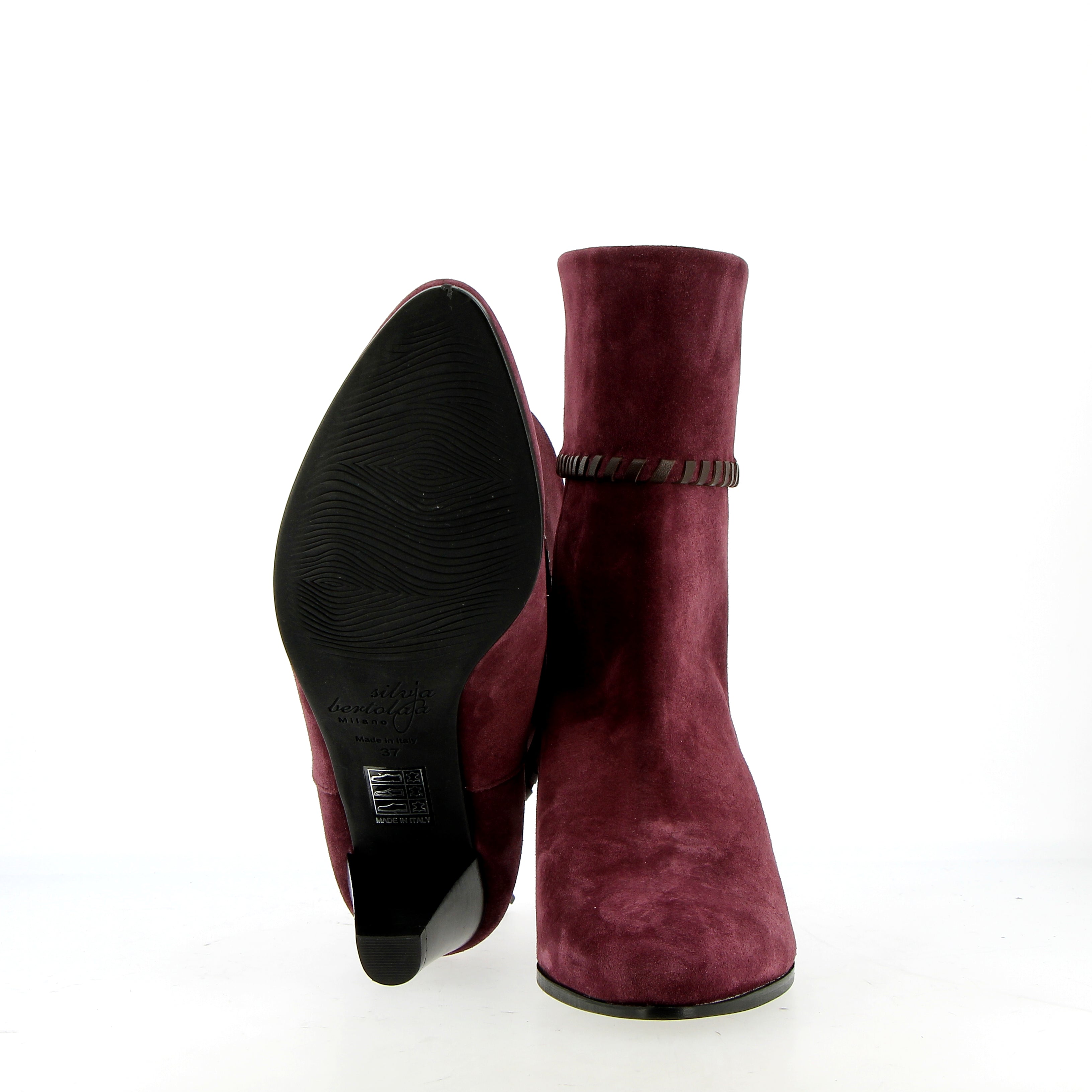 Stivaletto in morbido camoscio bordeaux